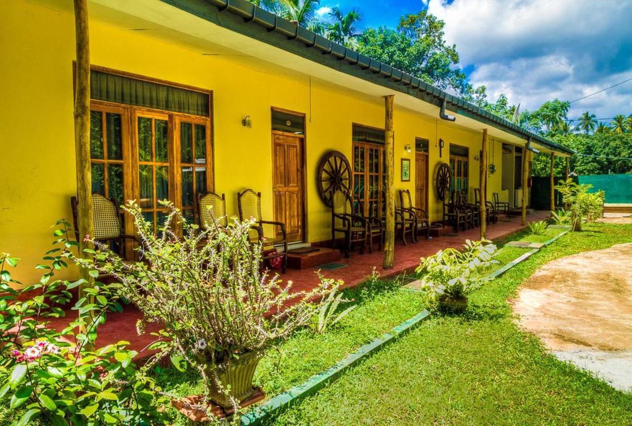 Villa Champagne Tissamaharama Exterior photo